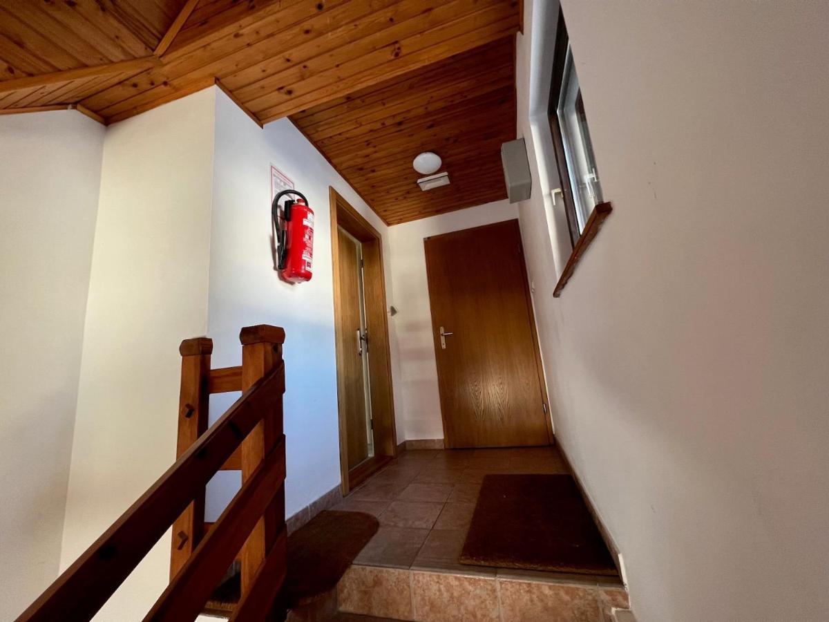 Gloria Holiday - Apartment Бохинь Экстерьер фото